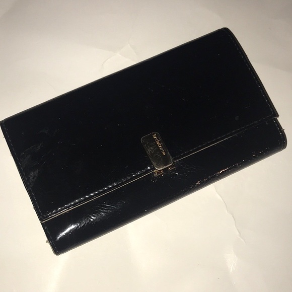 Liz Claiborne Black Patent Leather Trifold Wallet - Picture 1 of 9